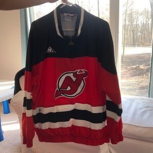New Jersey devils pull over coat